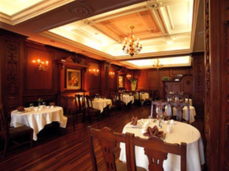 Jin Jiang Pacific Hotel Shanghai Bagian luar foto